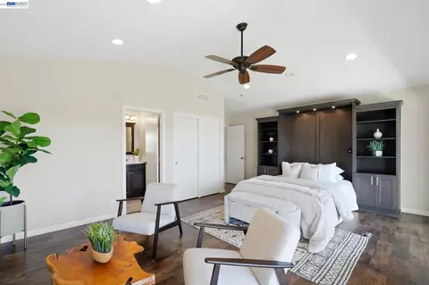 Bedroom - 4346 Fallbrook Rd, Concord, CA 94521 photo 9 of 17