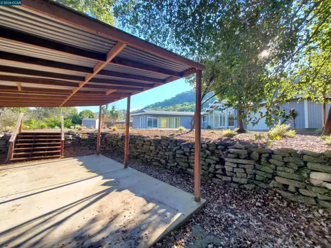 2420 Tomar Ct, Pinole, CA 94564 photo 5