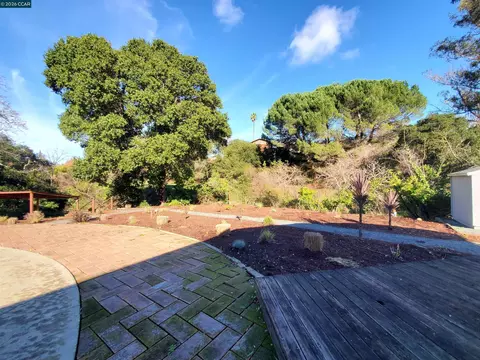 2420 Tomar Ct, Pinole, CA 94564 photo 7