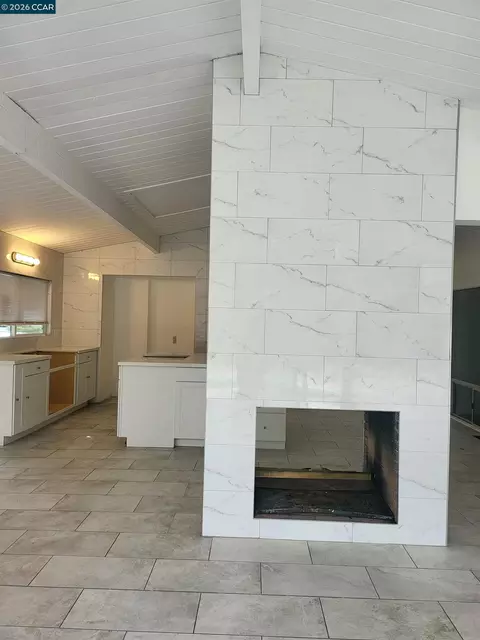 2420 Tomar Ct, Pinole, CA 94564 photo 9