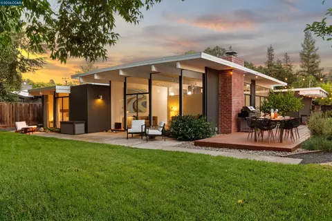 230 Santa Fe Dr, Walnut Creek, CA 94598
