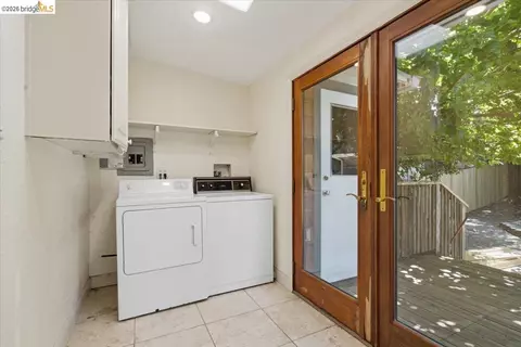 Other - 627 6th St, Vallejo, CA 94590 photo 2 of 2