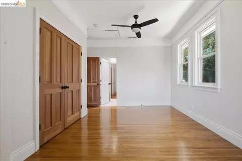 Bedroom - 627 6th St, Vallejo, CA 94590 photo 2 of 5