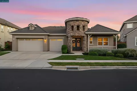 1945 Muirwood Loop, Brentwood, CA 94513