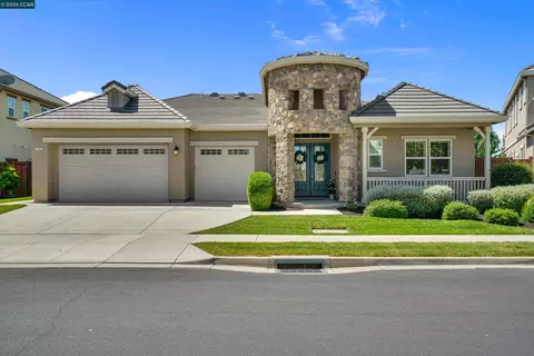 1945 Muirwood Loop, Brentwood, CA 94513