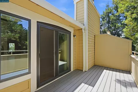 Exterior - 775 Center Ave, Martinez, CA 94553 photo 4 of 8