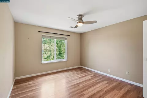 Bedroom - 775 Center Ave, Martinez, CA 94553 photo 2 of 3