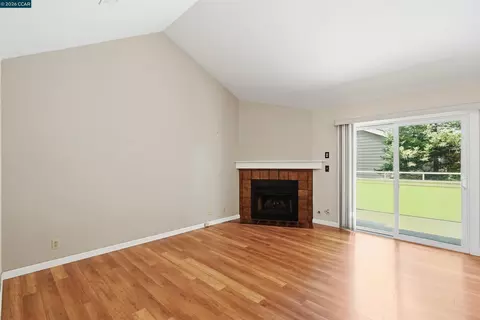 Living - 775 Center Ave, Martinez, CA 94553 photo 4 of 5