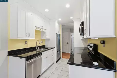 Kitchen - 775 Center Ave, Martinez, CA 94553 photo 2 of 3