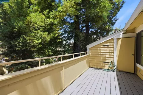Exterior - 775 Center Ave, Martinez, CA 94553 photo 2 of 8