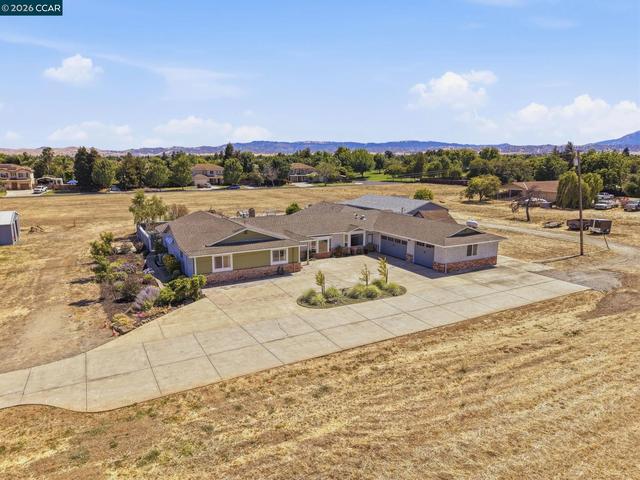 1911 Minnesota Ave, Brentwood, CA 94513