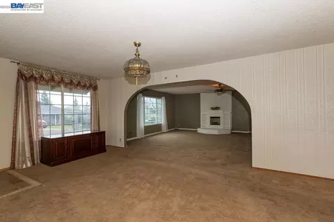 3345 Oakwood Pl, Redding, CA 96001 photo 23