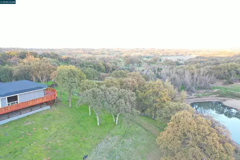 View/Area - 14630 Saint Croy Rd, Red Bluff, CA 96080 photo 2 of 6