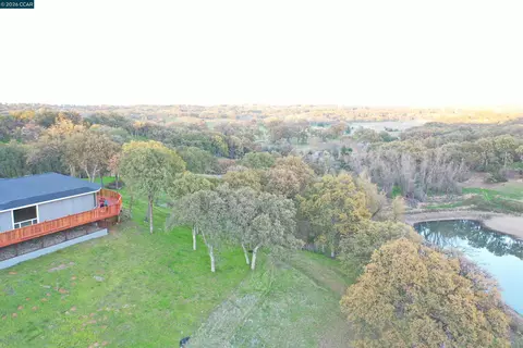 View/Area - 14630 Saint Croy Rd, Red Bluff, CA 96080 photo 1 of 6