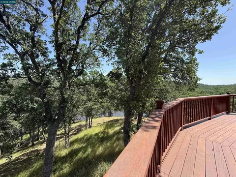 View/Area - 14630 Saint Croy Rd, Red Bluff, CA 96080 photo 3 of 6