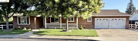 395 North Ave, Turlock, CA 95382 photo 1
