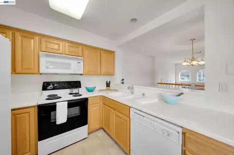 314 E St, Benicia, CA 94510 photo 13