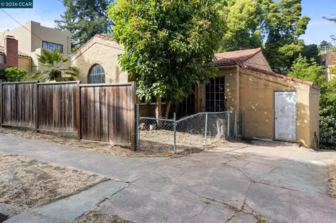11 Edgecroft Rd, Kensington, CA 94707 photo 30