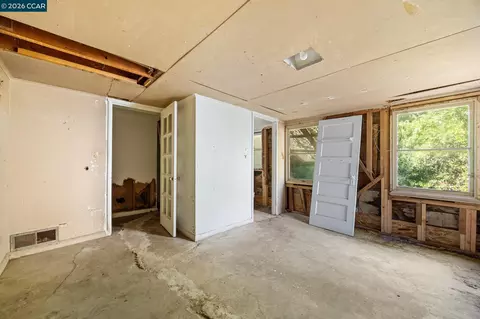 11 Edgecroft Rd, Kensington, CA 94707 photo 15