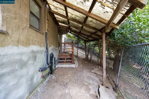 11 Edgecroft Rd, Kensington, CA 94707 photo 29