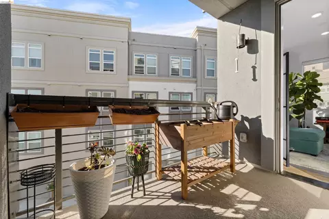 2836 Tradewind Dr, Alameda, CA 94501 photo 14