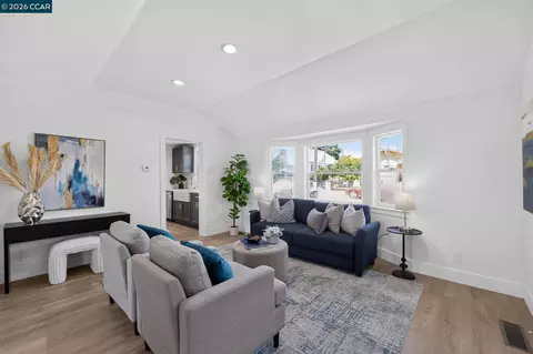 Other - 427 Grant St, Vallejo, CA 94590 photo 1 of 4