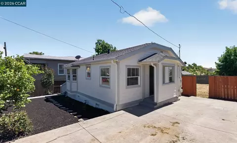 Exterior - 427 Grant St, Vallejo, CA 94590 photo 2 of 5