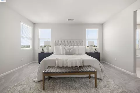 Bedroom - 200 De Bord Dr, Tracy, CA 95376 photo 3 of 13