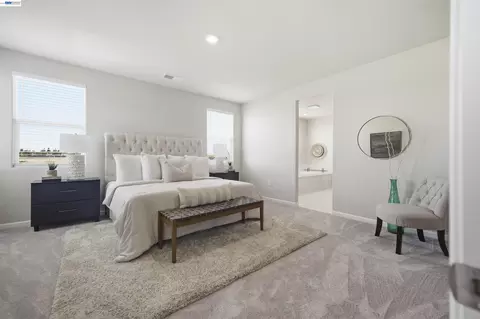 Bedroom - 200 De Bord Dr, Tracy, CA 95376 photo 1 of 13