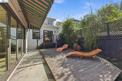 Exterior - 1841 Vine St, Berkeley, CA 94703 photo 8 of 9