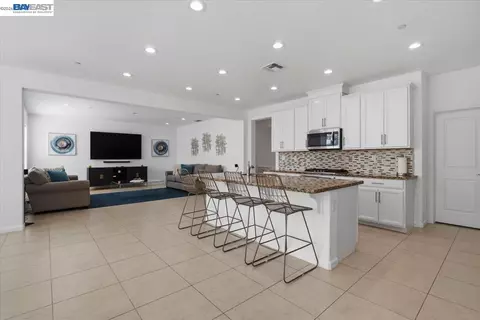 4003 Summit Dr, Tracy, CA 95377 photo 7