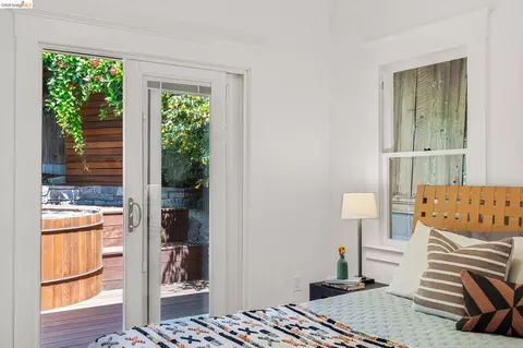 Bedroom - 2019 Del Norte, Berkeley, CA 94707 photo 2 of 8
