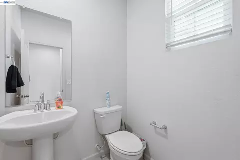 3134 Feather Rd, Manteca, CA 95337 photo 62