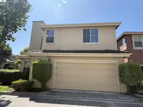 Exterior - 439 Kent Dr, Mountain View, CA 94043 photo 2 of 6