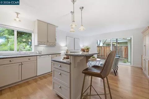 4243 Dubhe Ct, Concord, CA 94521 photo 13