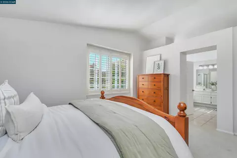 Bedroom - 280 Brady St, Martinez, CA 94553 photo 2 of 5