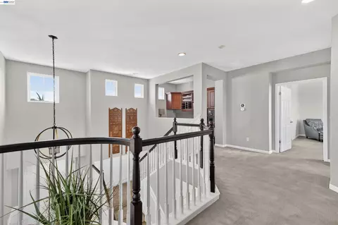 Entry Way - 271 Kelley Mist Ct, Tracy, CA 95377 photo 5 of 5