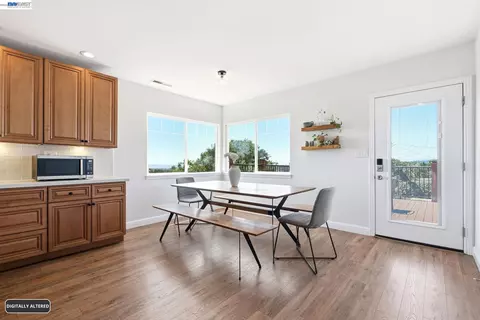 Dining - 3212 D, Hayward, CA 94541 photo 3 of 4