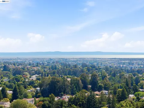 View/Area - 3212 D, Hayward, CA 94541 photo 9 of 9