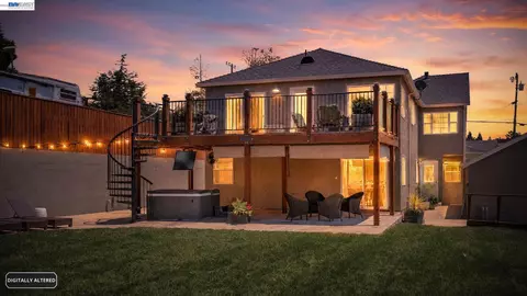 Exterior - 3212 D, Hayward, CA 94541 photo 2 of 12
