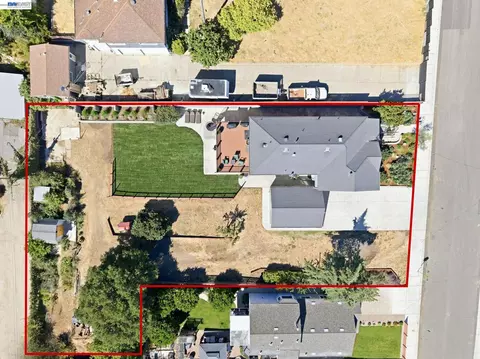 View/Area - 3212 D, Hayward, CA 94541 photo 5 of 9