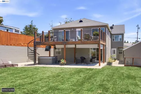 Exterior - 3212 D, Hayward, CA 94541 photo 4 of 12