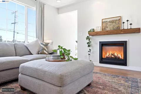 Living - 3212 D, Hayward, CA 94541 photo 2 of 4