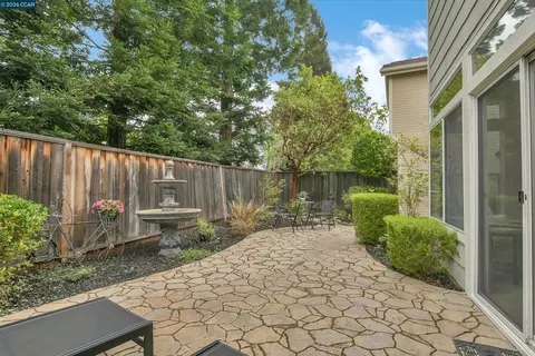 508 Valley View Ct, Martinez, CA 94553 photo 30
