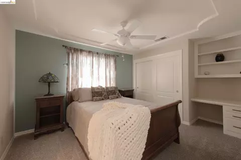 Bedroom - 5232 Horseshoe Bend Ave, Clovis, CA 93619 photo 6 of 8