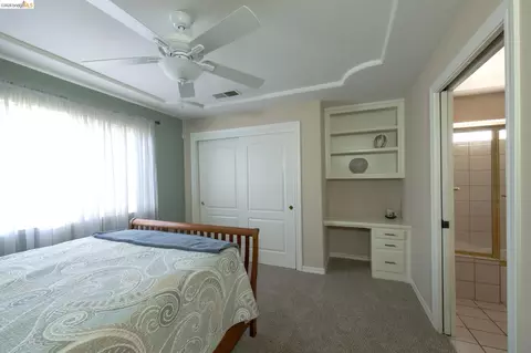Bedroom - 5232 Horseshoe Bend Ave, Clovis, CA 93619 photo 2 of 8