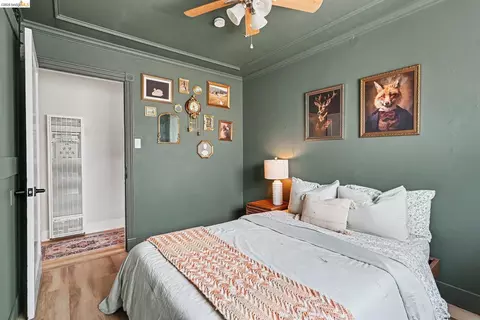 Bedroom - 4100 Irene Dr, Martinez, CA 94553 photo 4 of 8