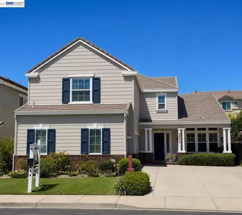 3771 Oakhurst Way, Dublin, CA 94568 photo 1