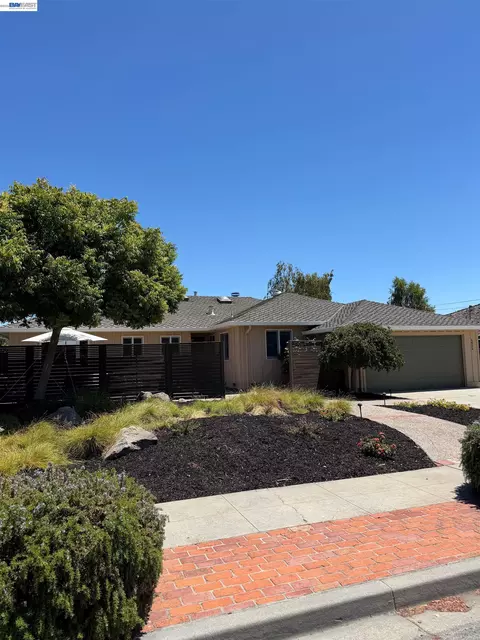 4826 Northdale Dr, Fremont, CA 94536