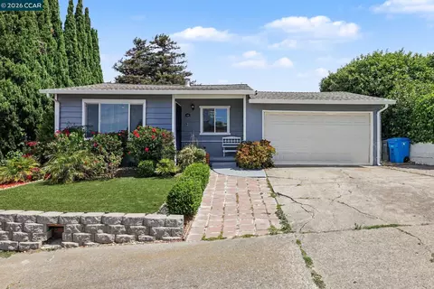 Exterior - 400 Ladera Dr, Vallejo, CA 94591 photo 1 of 5